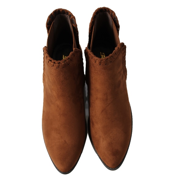 Chestnut Braided Chelsea Low Heel Ankle Boot - Picture 4 of 6